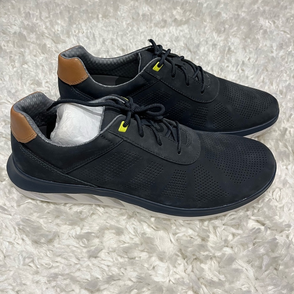 Johnston and Murphy Activate Sneaker